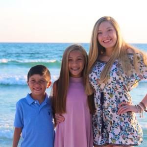 Meet your Posher, Monique